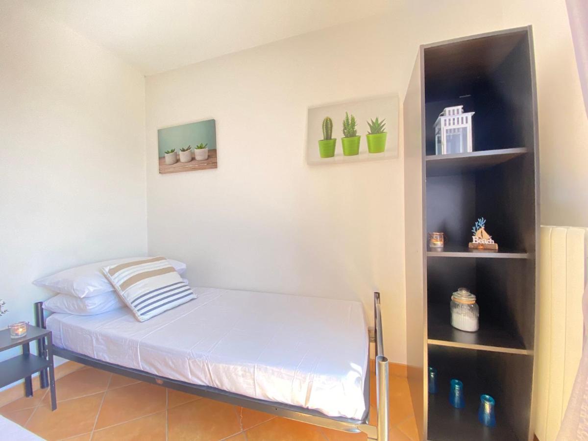 Maison Soleil Attico กัลลีโปลี ภายนอก รูปภาพ